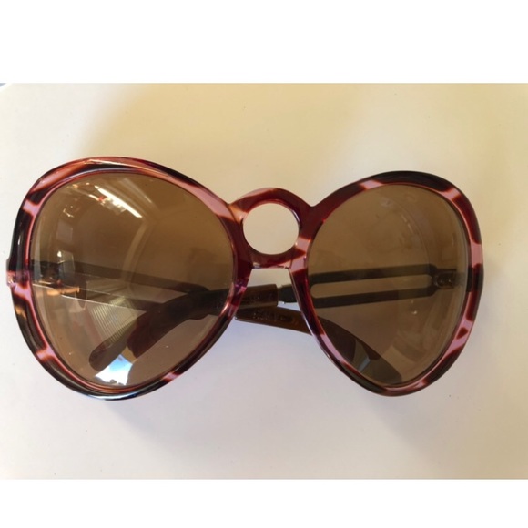 Vintage 1970’s Sunglasses - Picture 8 of 12